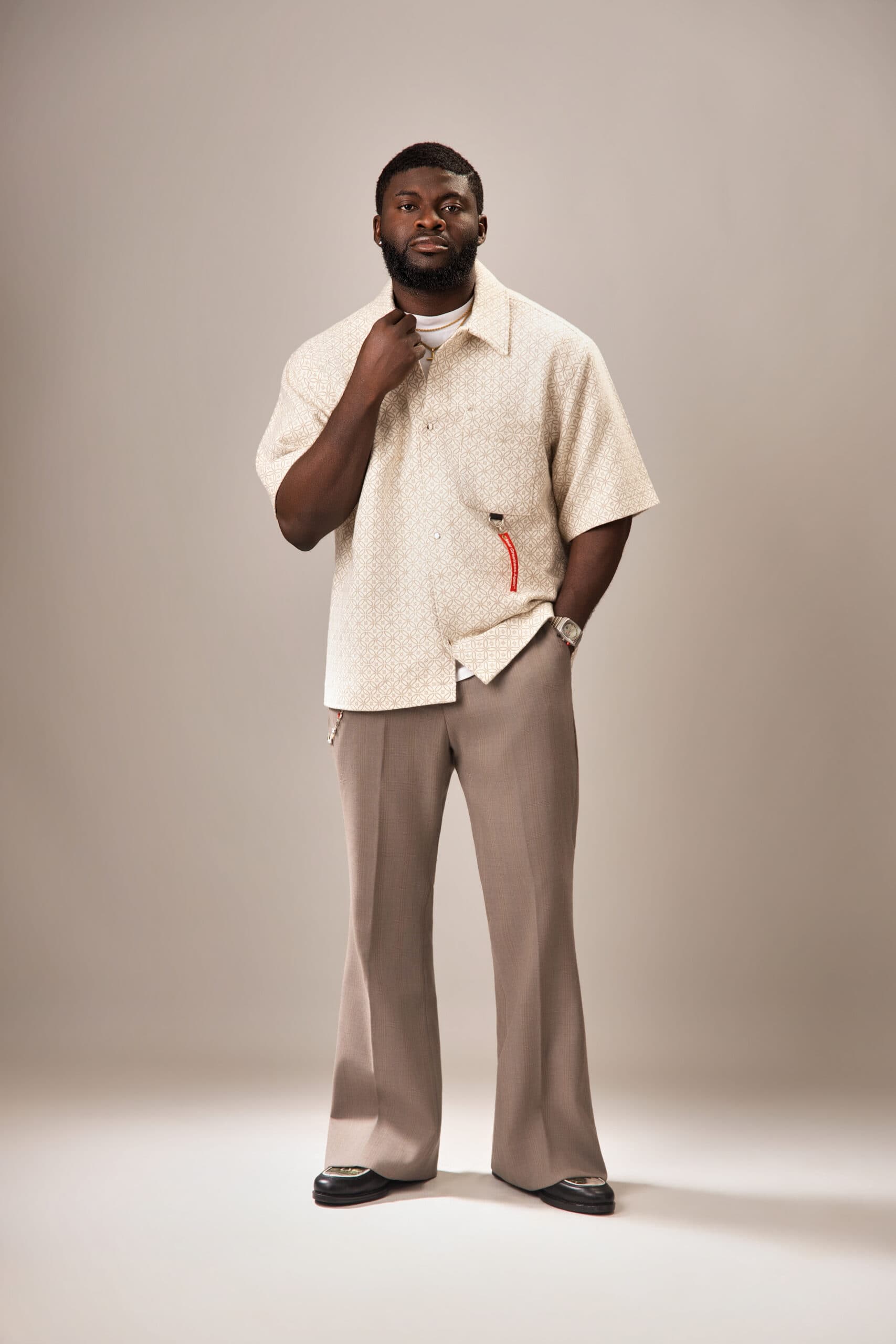 Ivory Medallion Tapestry Shirt