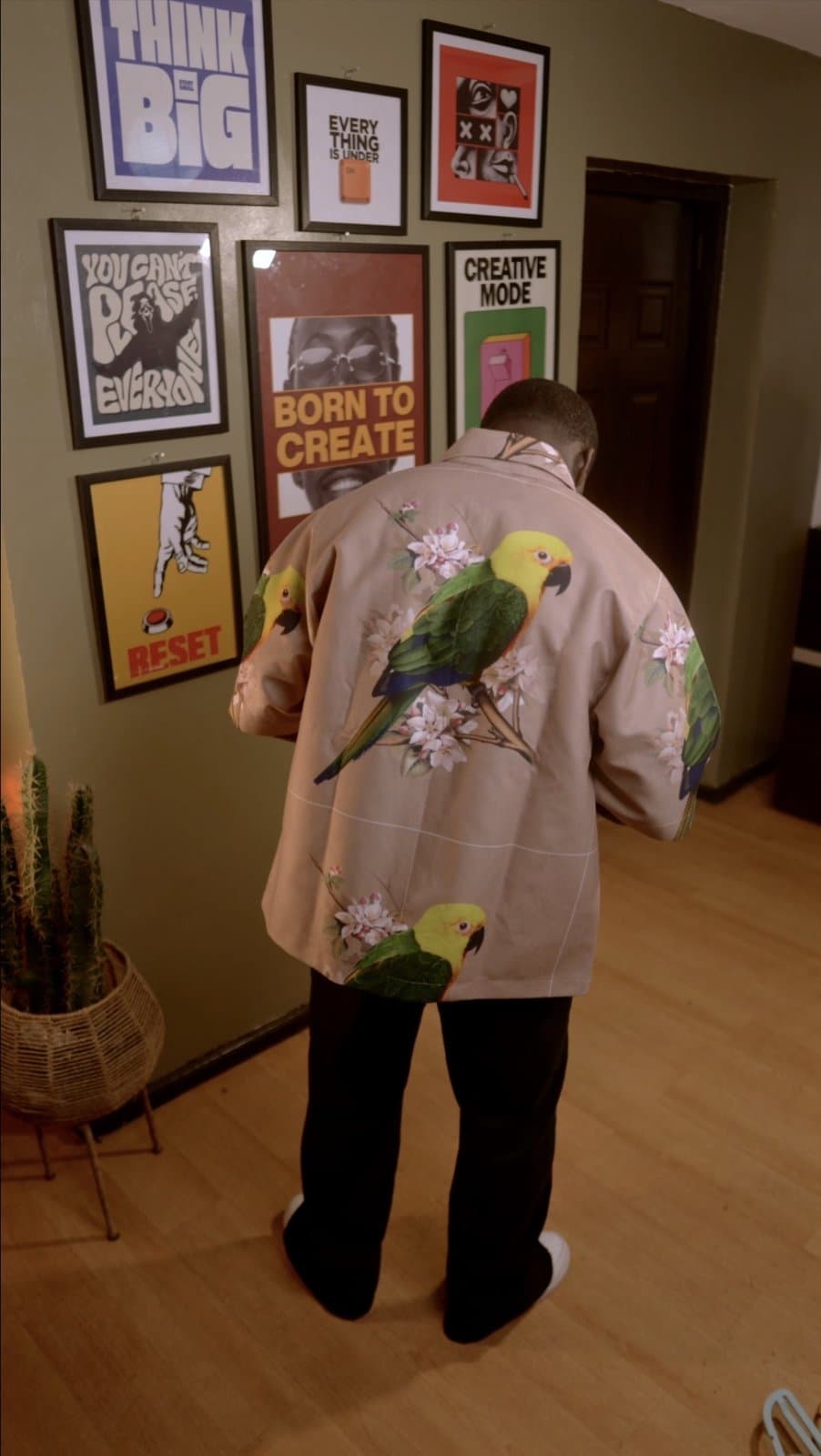 Parrot Prince Tapestry Shirt